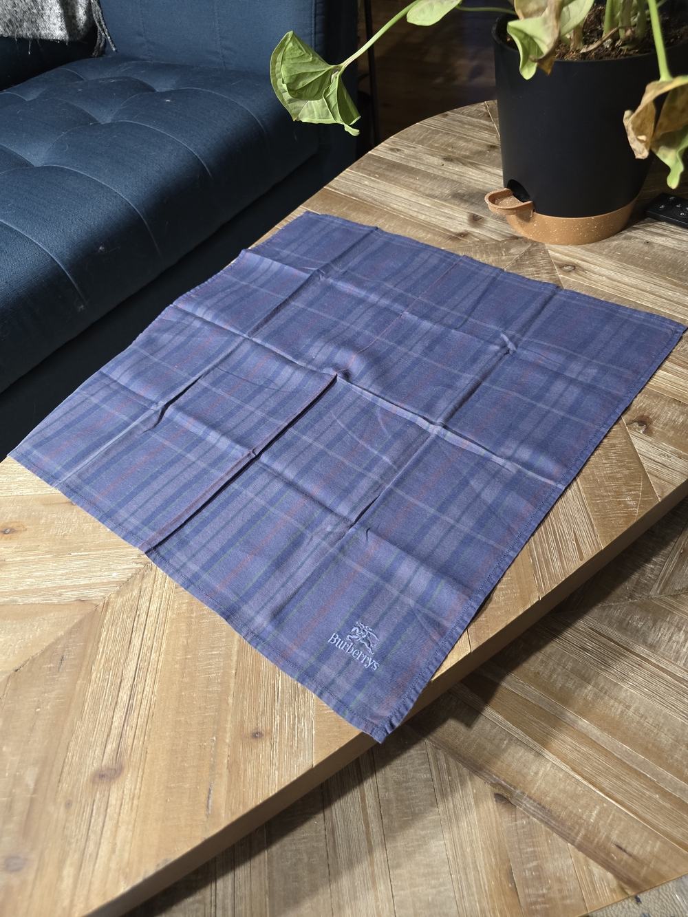 VTG Burberrys Plaid Handkerchief Pocket Square Blue - CheckCheck COA Authenticat